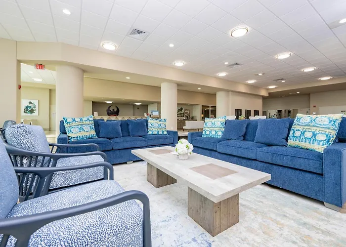 Phoenix Gulf Towers 2605