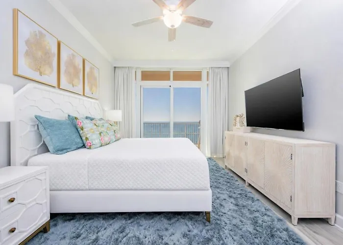 Phoenix Gulf Towers 2605