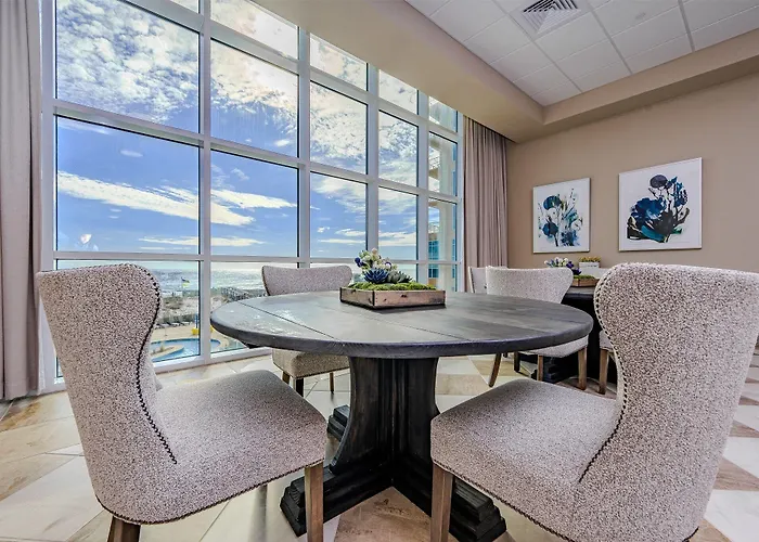 Phoenix Gulf Towers 2605 Apartment *